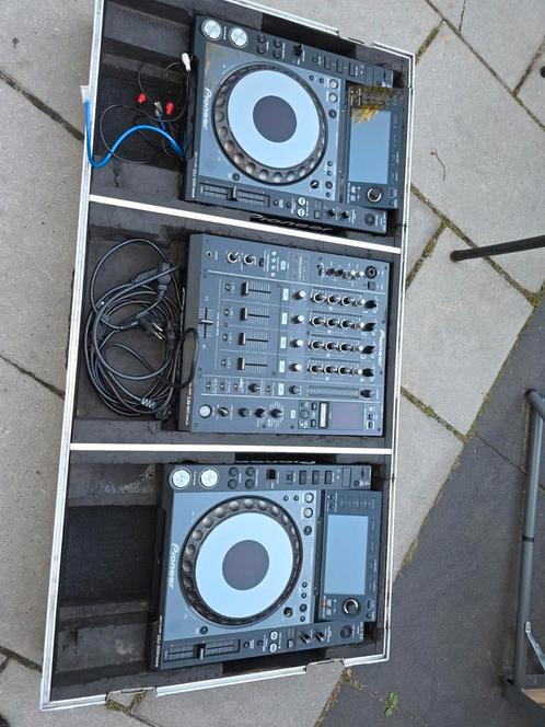Pioneer CDJ-2000 Nexus DJM-900 Nexus Set + Flightcase, Muziek en Instrumenten, Dj-sets en Draaitafels, Gebruikt, Dj-set, Pioneer