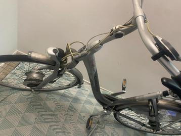 elektrische fietsen 3 beschikbaar voor biedingen