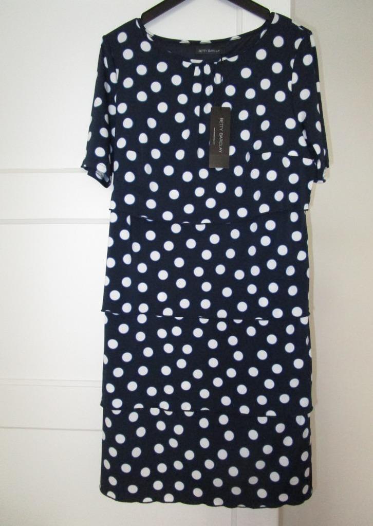 Nieuwe jurk mt.44 Betty Barclay d.blauw-witte noppen k.mouw, Kleding | Dames, Jurken, Maat 42/44 (L), Blauw, Knielengte, Ophalen of Verzenden