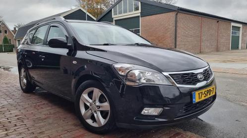 Kia Cee'd Sporty Wagon 1.4 CVVT 2012, Auto's, Kia, Particulier, (Pro) Cee d, ABS, Achteruitrijcamera, Airbags, Airconditioning