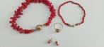 bloedkoralen sieraden set met goud, Sieraden, Tassen en Uiterlijk, Antieke sieraden, Ophalen of Verzenden, Goud, Ketting