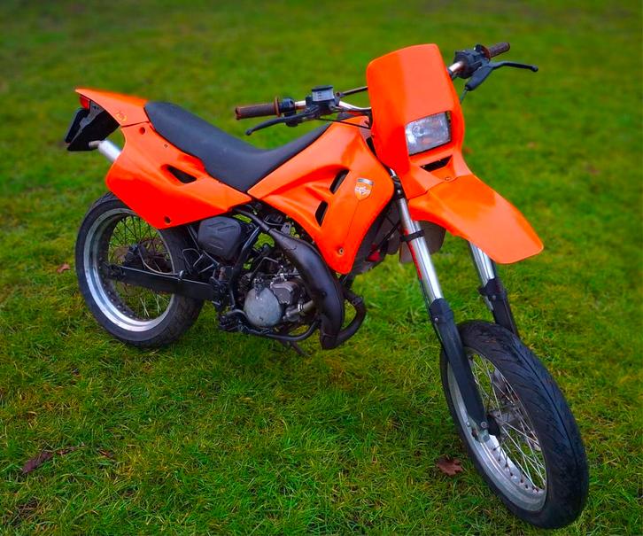 Super mooie en unieke gilera gsm Schakelbrommer ook te ruil, Fietsen en Brommers, Brommers | Derbi, Zo goed als nieuw, Ophalen