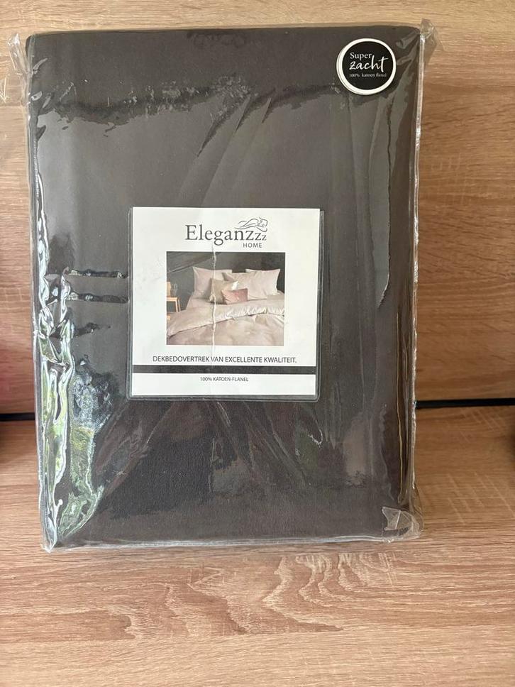 Flanel Dekbedovertrek - Eleganzzz Home, Huis en Inrichting, Slaapkamer | Beddengoed, Nieuw, Dekbedovertrek, Tweepersoons, Zwart