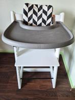 Tripp Trapp Stoel + Babyset + Tray + Kussen, Ophalen, Zo goed als nieuw, Meegroeistoel, Gordel(s)