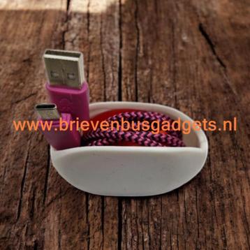 Automatische kabelhaspel voor oortjes en oplaadsnoeren beschikbaar voor biedingen
