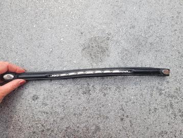 Frontriemen beschikbaar voor biedingen