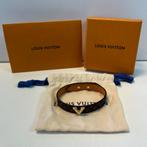 Louis Vuitton Essential V Dames armband | Ongebruikte staat!, Sieraden, Tassen en Uiterlijk, Louis Vuitton, Zo goed als nieuw