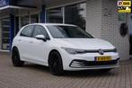 Volkswagen Golf 1.0 TSI Life Navigatie PDC Carplay 19", Voorwielaandrijving, Stof, Gebruikt, Euro 6