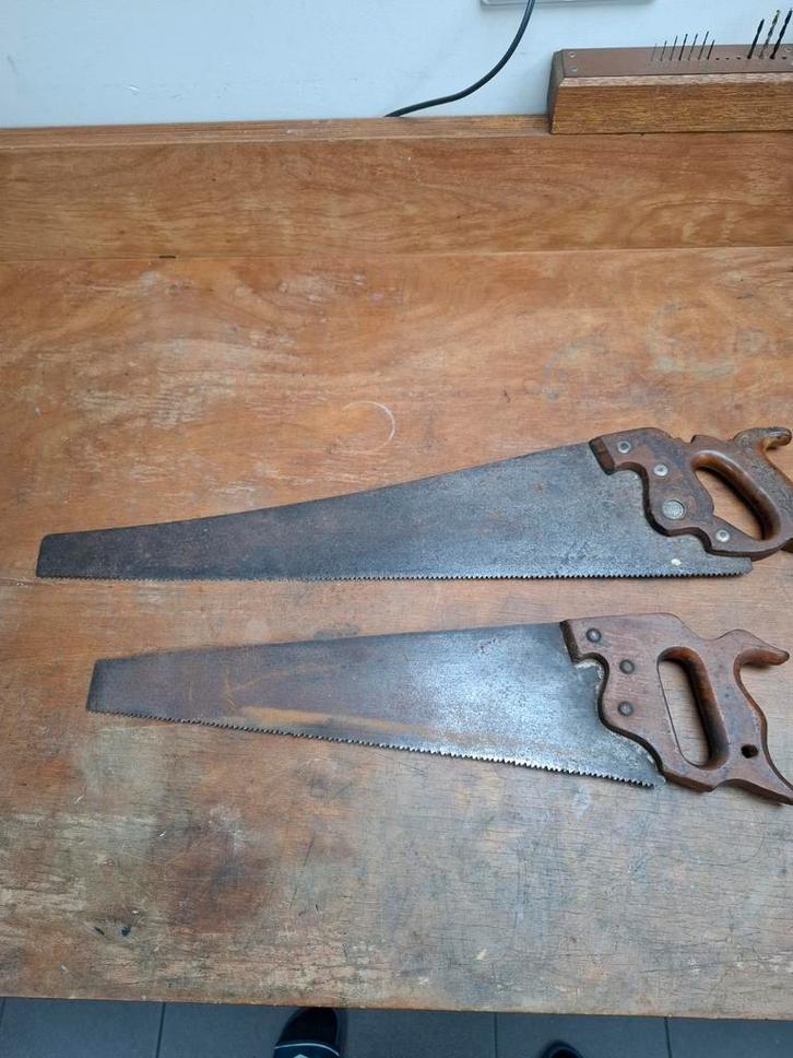 2x Antieke Houtzagen - Atkins & Co, Doe-het-zelf en Verbouw, Gereedschap | Handgereedschap, Ophalen of Verzenden