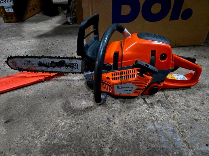 Husqvarna 550 XP kettingzaag | Bj 2022 | Demo Zaag 550XP, Tuin en Terras, Hand-tuingereedschap, Zo goed als nieuw, Overige soorten