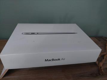 MacBook Air beschikbaar voor biedingen