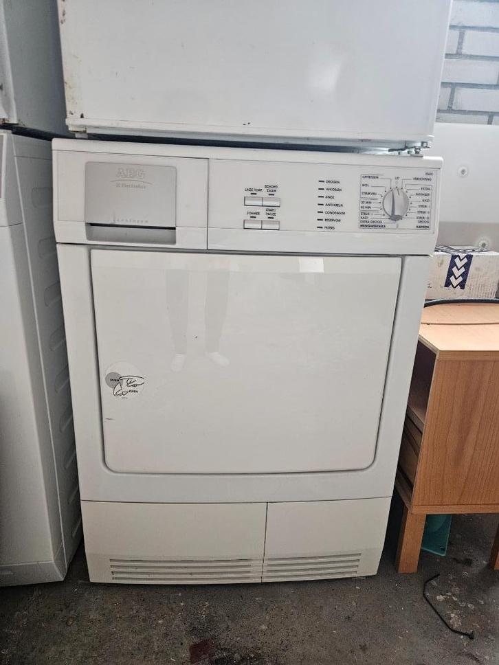 Droger AEG Lavatherm, Witgoed en Apparatuur, Wasdrogers, Gebruikt, Condens, 6 tot 8 kg, 85 tot 90 cm, Ophalen