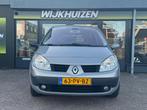 Renault Scénic 2.0-16V Dynamique Luxe Automaat met Navigati, Auto's, Renault, 135 pk, 4 cilinders, Beige, Origineel Nederlands