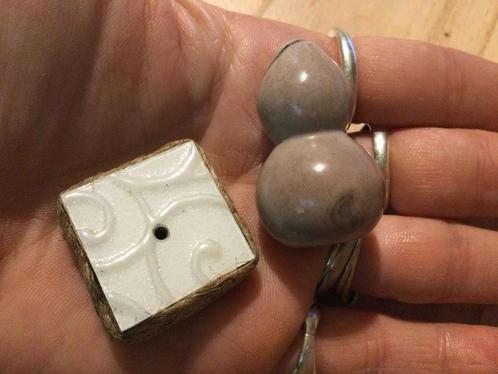 2 kleine wierookhouders, Huis en Inrichting, Woonaccessoires | Kandelaars en Kaarsen, Zo goed als nieuw, Minder dan 25 cm, Overige materialen