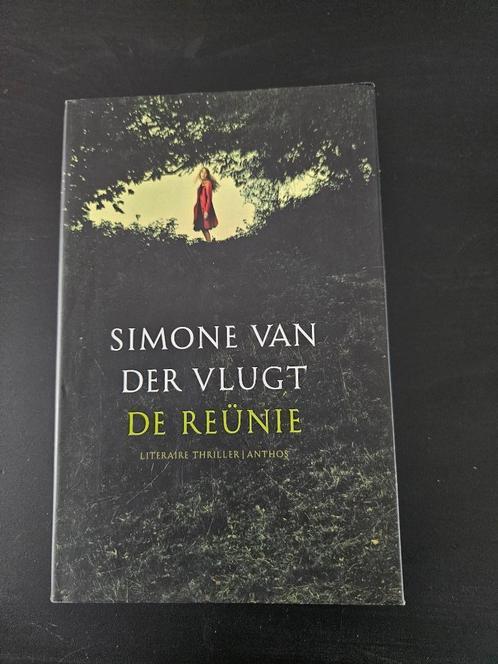 boek De Reünie van Simone Van der Vlugt, Boeken, Thrillers, Gelezen, Nederland, Ophalen of Verzenden