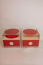 Set rood/witte Space Age nachtkastjes uit Italië, jaren 60, Ophalen, Minder dan 45 cm, ., .