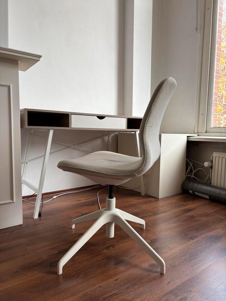 Bureaustoel Jysk, Huis en Inrichting, Bureaustoelen, Gebruikt, Bureaustoel, Grijs, Ophalen