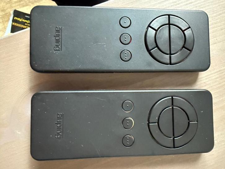 Gevraagd Auping verstelbaar 120 x 200 smartbase (zie foto), Huis en Inrichting, Slaapkamer | Bedden, Zo goed als nieuw, Twijfelaar