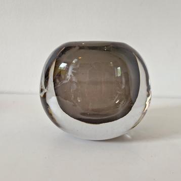 Zware vintage kristal glazen vaas Murano ?  beschikbaar voor biedingen