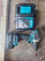 Makita boormachine met 18v acu en lader, Doe-het-zelf en Verbouw, Gereedschap | Boormachines, Ophalen, Zo goed als nieuw, 600 watt of meer