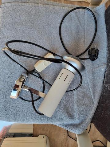 Vintage Wandlamp - Stijlvol en Functioneel beschikbaar voor biedingen