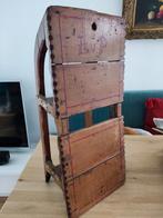 Antieke houten, beschilderde slee, Ophalen