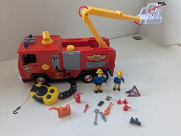 Brandweerman Sam auto met veel accessoires!  beschikbaar voor biedingen