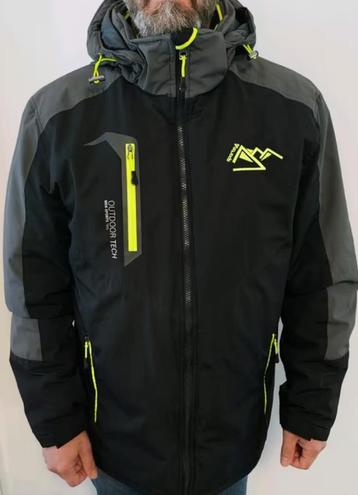 Merk: Outdoor Tech (maat M) beschikbaar voor biedingen
