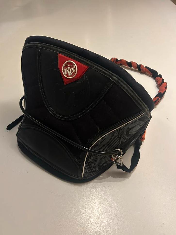 RRD Thrive Harnas XL + Leash - Kitesurf, Watersport en Boten, Kitesurfen, Zo goed als nieuw, Trapeze, 4 m² of minder, Geen board