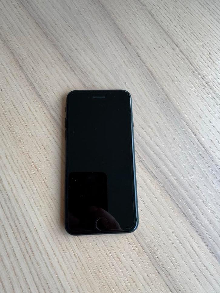 iPhone SE - Nette staat, Telecommunicatie, Mobiele telefoons | Apple iPhone, Gebruikt, 64 GB, Zonder abonnement, Zonder simlock