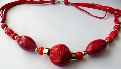 Prachtige Ketting grote rode kralen, Sieraden, Tassen en Uiterlijk, Kettingen, Zo goed als nieuw, Rood, Verzenden