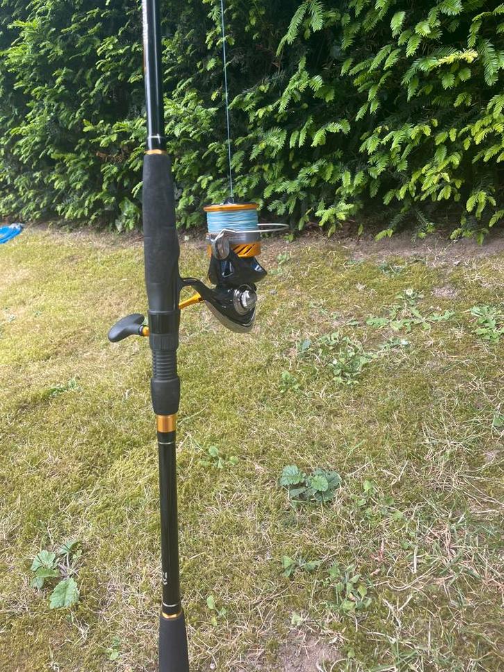 🎣🐟2 mooie en kwalitatieve hengels🎣🐟, Watersport en Boten, Hengelsport | Algemeen, Gebruikt, Complete hengel, Ophalen of Verzenden