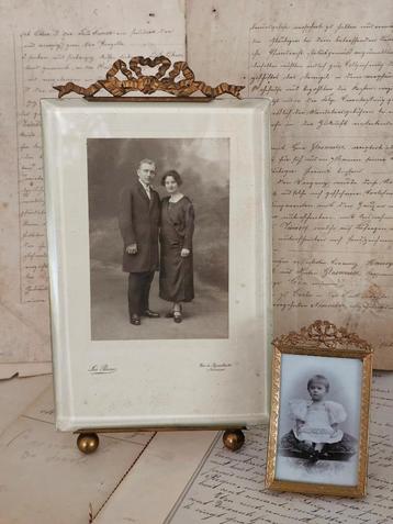 GROOT antiek fotolijstje striklijst met bolpoten  facet glas beschikbaar voor biedingen
