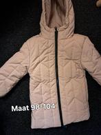 Leuke beige winterjas maat 98-104, Kinderen en Baby's, Kinderkleding | Maat 98, Meisje, Ophalen of Verzenden, Zo goed als nieuw