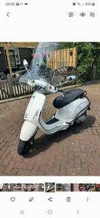 Tekoop  vespa sprint, Fietsen en Brommers, Scooters | Vespa, Ophalen, Gebruikt, Benzine