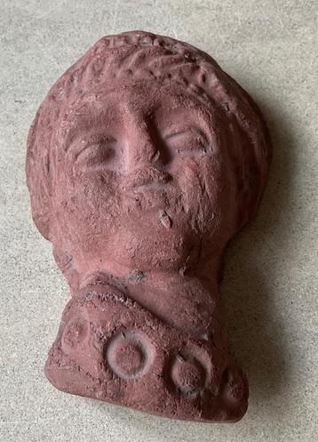  Terracotta reliëf gezicht waarschijnlijk een bodem vondst beschikbaar voor biedingen