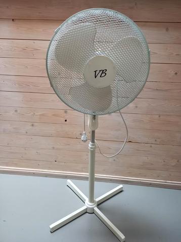 VB statief ventilator, 3 standen, zwenkbaar beschikbaar voor biedingen