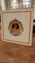 Puntgaaf tegeltje wilhelmina 1898-1938, Verzamelen, Koninklijk Huis en Royalty, Verzenden, Zo goed als nieuw