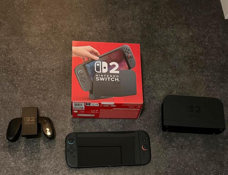 Nintendo Switch 2 – Zo goed als nieuw, compleet met alles, Spelcomputers en Games, Spelcomputers | Nintendo Switch, Zo goed als nieuw