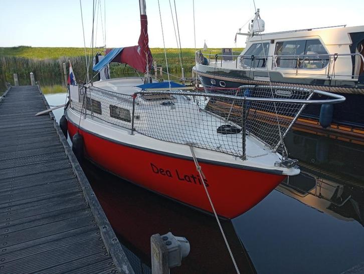 Zeilboot, Watersport en Boten, Kajuitzeilboten en Zeiljachten, Gebruikt, Tourjacht of Cruiser, Polyester, 6 tot 9 meter, Benzine