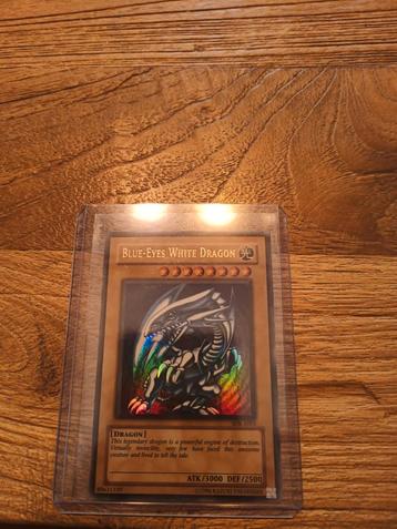 Yu-Gi-Oh! Blue-Eyes White Dragon beschikbaar voor biedingen