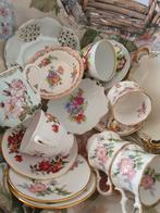Veel brocante kop en schotels,  schaaltjes e.d., Ophalen of Verzenden