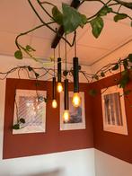 Zwarte eetkamerlamp, Ophalen, Overige materialen, 50 tot 75 cm, Zo goed als nieuw