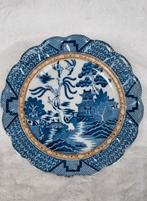 Chinees bord,  blauw wit met gouden rand, Verzenden