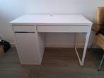 Bureau compact, Ophalen
