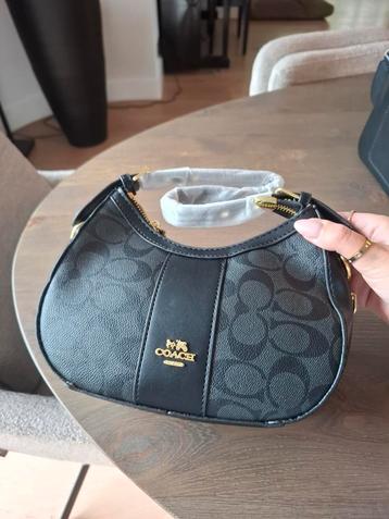 Nieuwe Namaak Coach Tas - Zwart/Goud beschikbaar voor biedingen