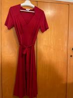 Rode Very Cherry Jurk - Maat M, Kleding | Dames, Jurken, Ophalen of Verzenden, Zo goed als nieuw, Maat 38/40 (M), Rood