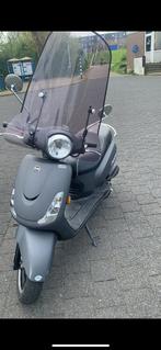 Sym fiddle 2 brom, Ophalen, Zo goed als nieuw, Benzine, Fiddle