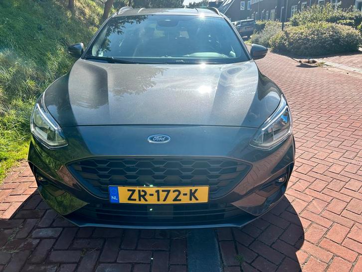 Ford Focus 1.0 Ecoboost 125pk Aut 2019 Grijs, Auto's, Ford, Particulier, Focus, ABS, Achteruitrijcamera, Adaptieve lichten, Airbags