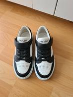 Prada nette sneaker maat 31, Ophalen of Verzenden, Zo goed als nieuw